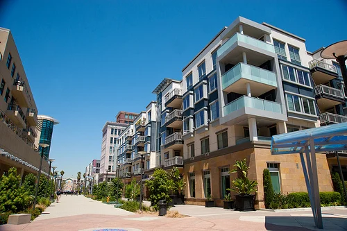 150 THE PROMENADE #211LONG BEACH, CA 908022 Bed/ 2Bath/ 970 sq ft