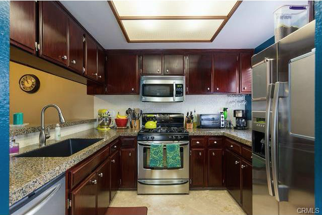 680 grand #103 LONG BEACH, CA 90814 2 bed / 2 bath / 855 sq ft