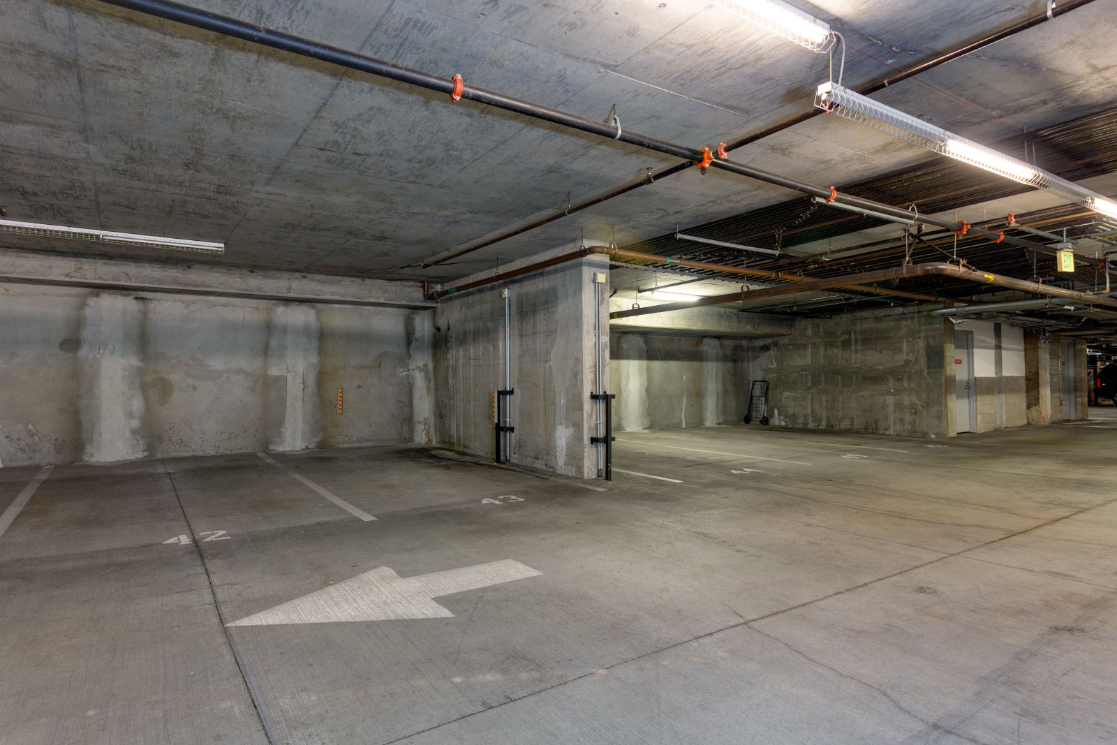 parking-spot43_12844195265_o.jpg