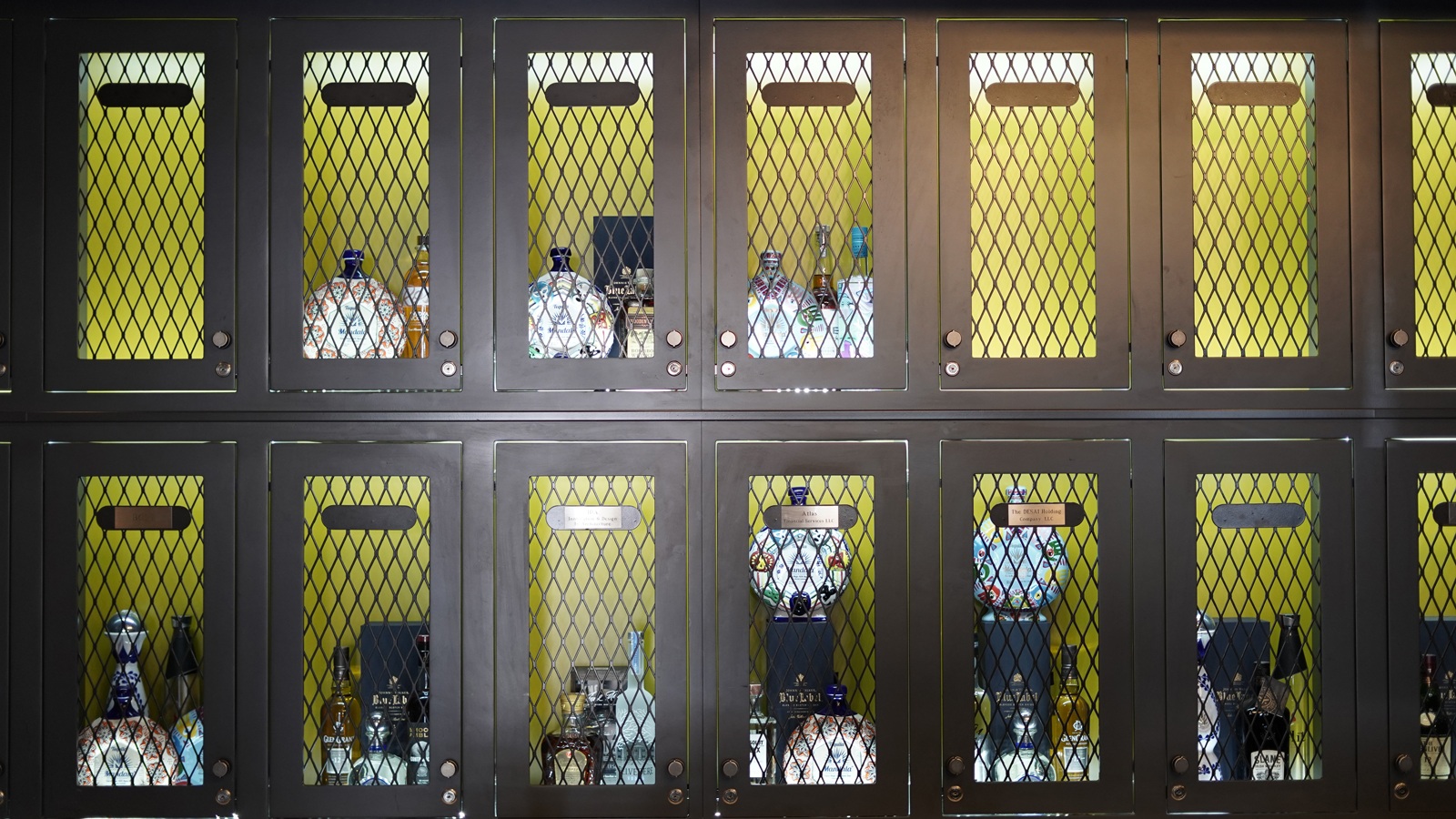 flat-Lockers.jpg