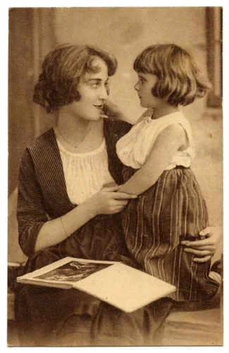 mothers+day+vintage+graphic--graphicsfairy010.jpg