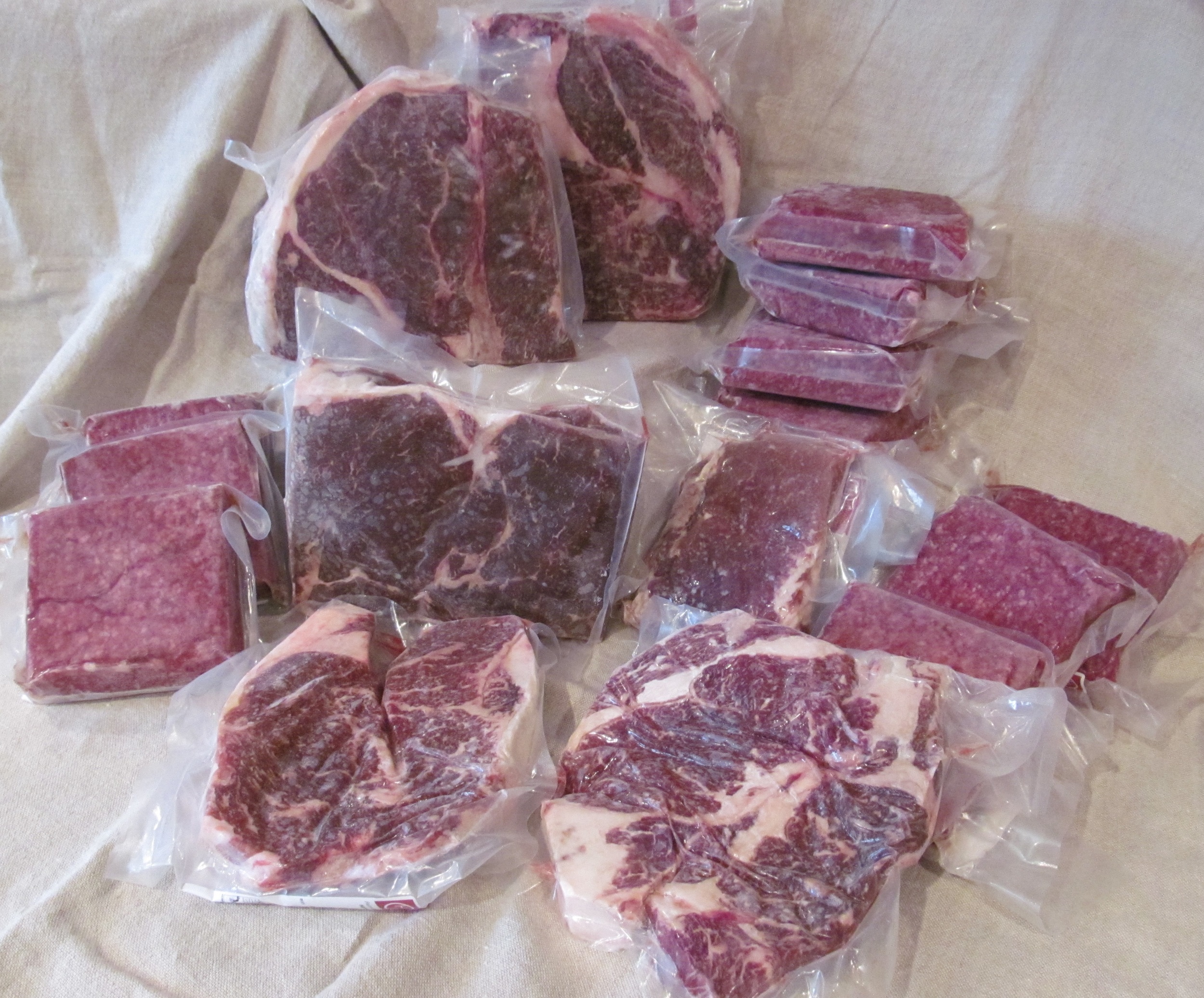 Meet (or meat?) our limited edition sampler pack. 2 Roasts; 2 Sirloin Steaks; 2 NY Strip Steaks; 2 Ribeye; 1 Tenderized Round Steak; and 10 Packs of Ground Beef.