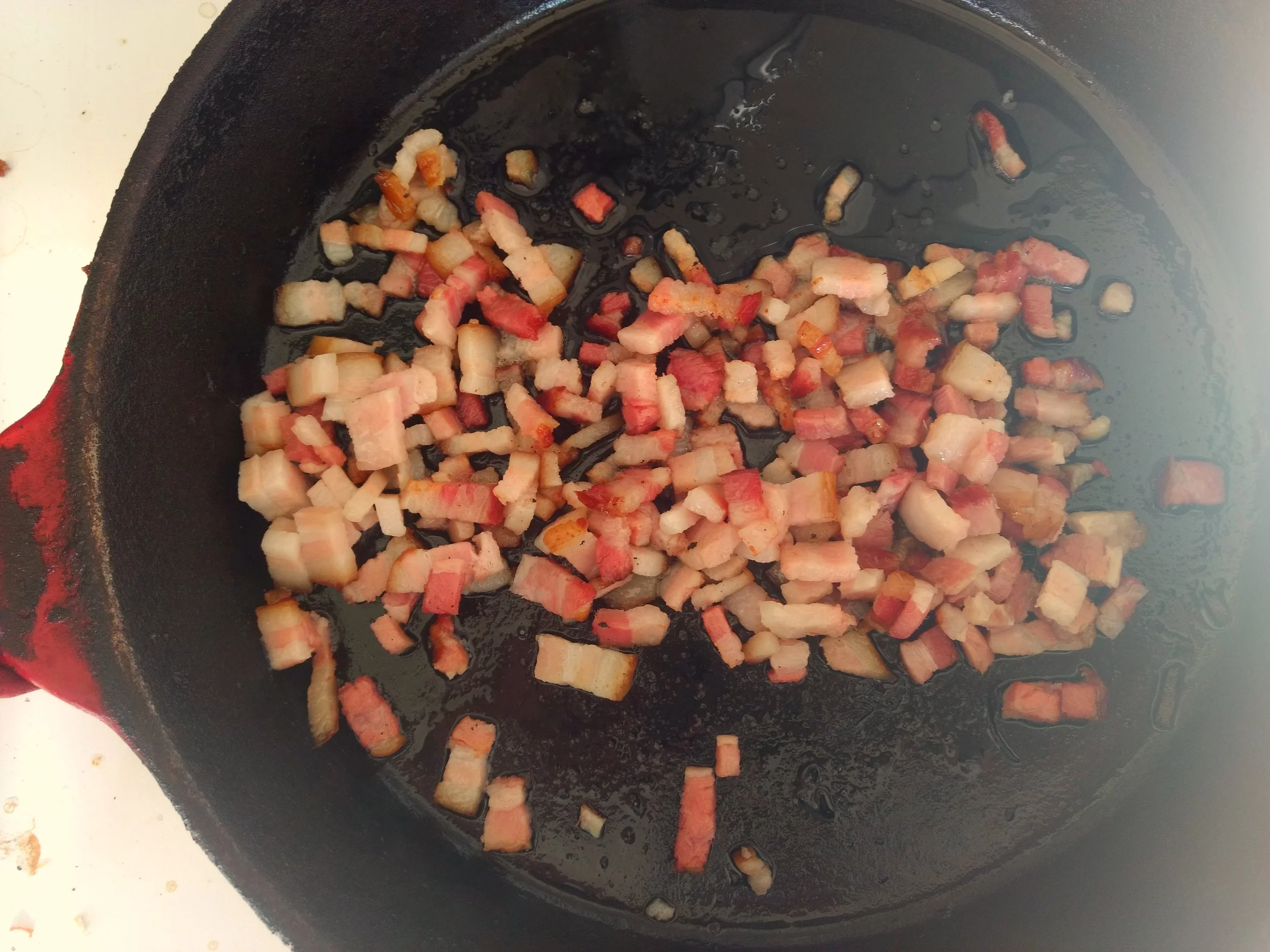 1 -Cook the bacon and remove it from the pan leaving the fat. over medium-low heat, add the onions, and a pinch of salt. Cook, stirring frequently, until the onions turn a deep brown, 40–45 minutes. Remove from heat and let cool.
