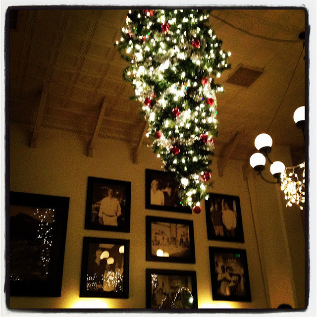 Nights at Joe's Cafe during the holiday season. 