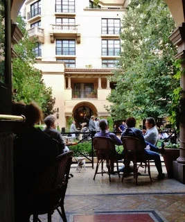 yum-du-jour-bar-bouchon-los-angeles-beverly-hills-patio+(Copy).JPG