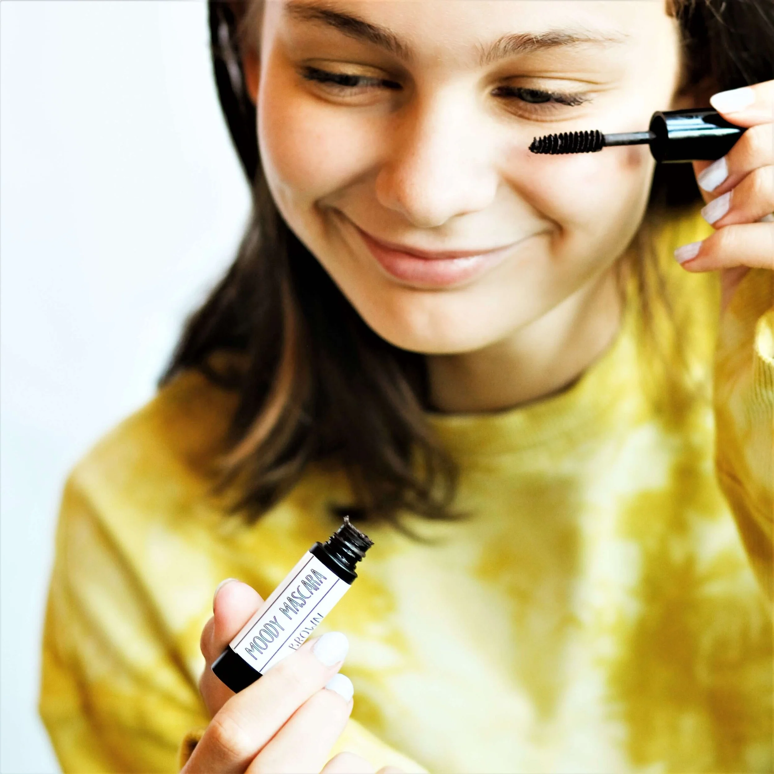 Hypoallergenic Mascara for sensitive eyes — Moody Sisters Skincare