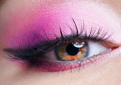 Best Ways To Wear Pink Eye Shadow