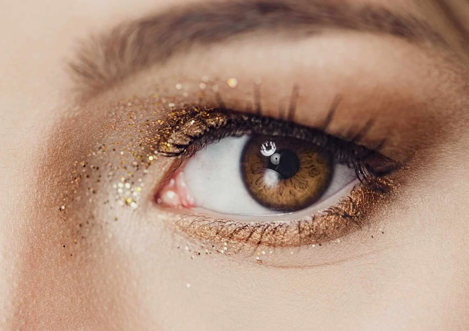 Eye Shadow Ever What's the Best Eyeshadow Finish — Moody Sisters Skincare