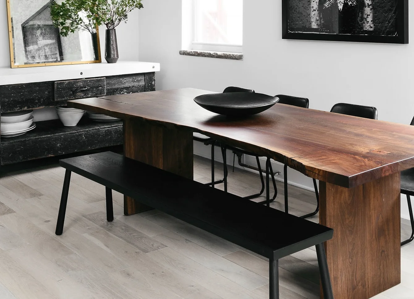 Livingston_dining_table_2.jpg