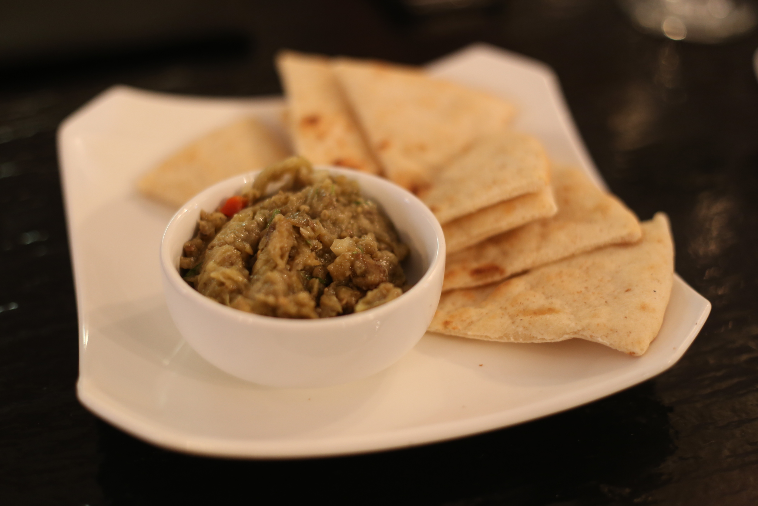 Melitzanosalatawas with Pita