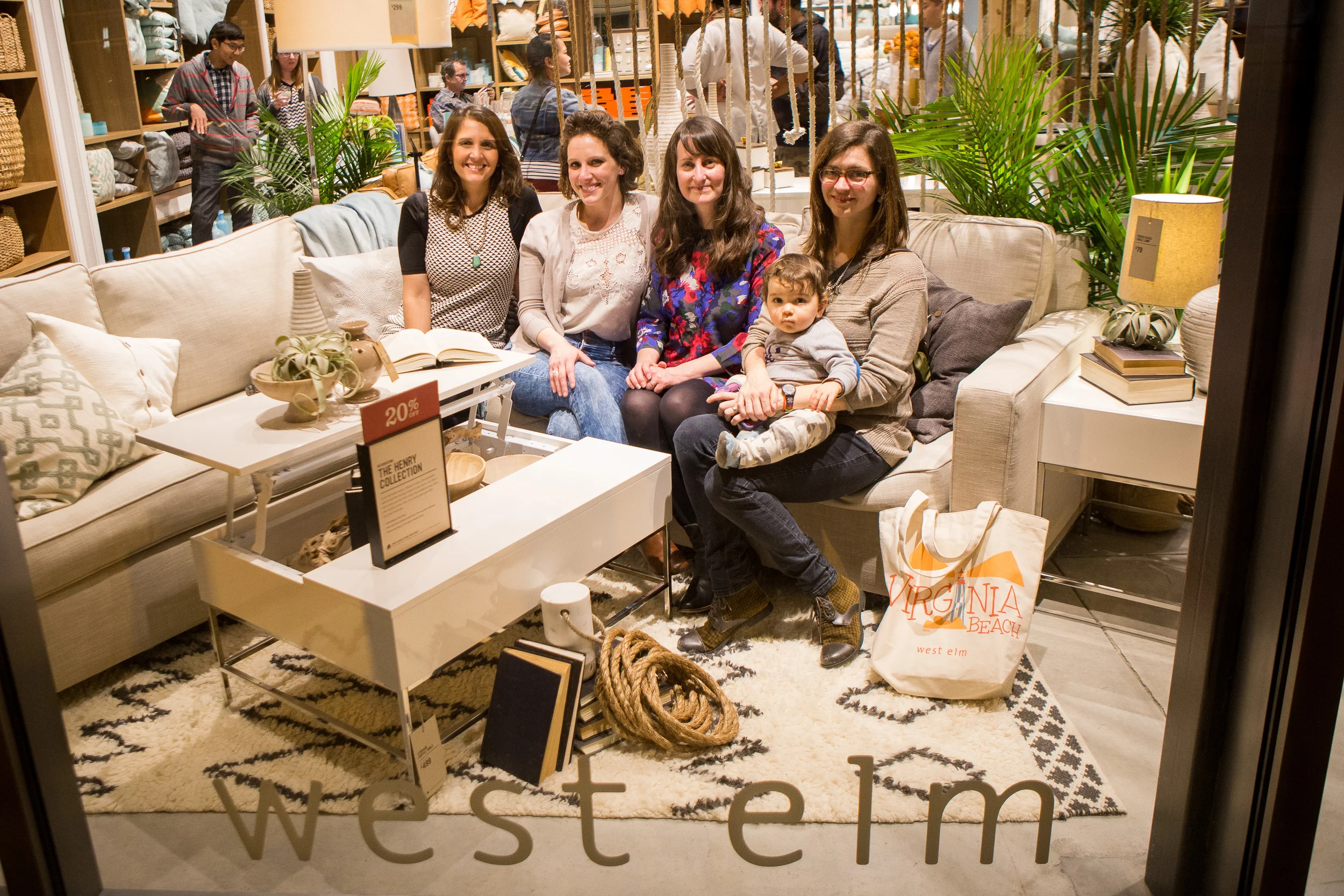 Cindee, Amy, Shelby and Cassie with Orson