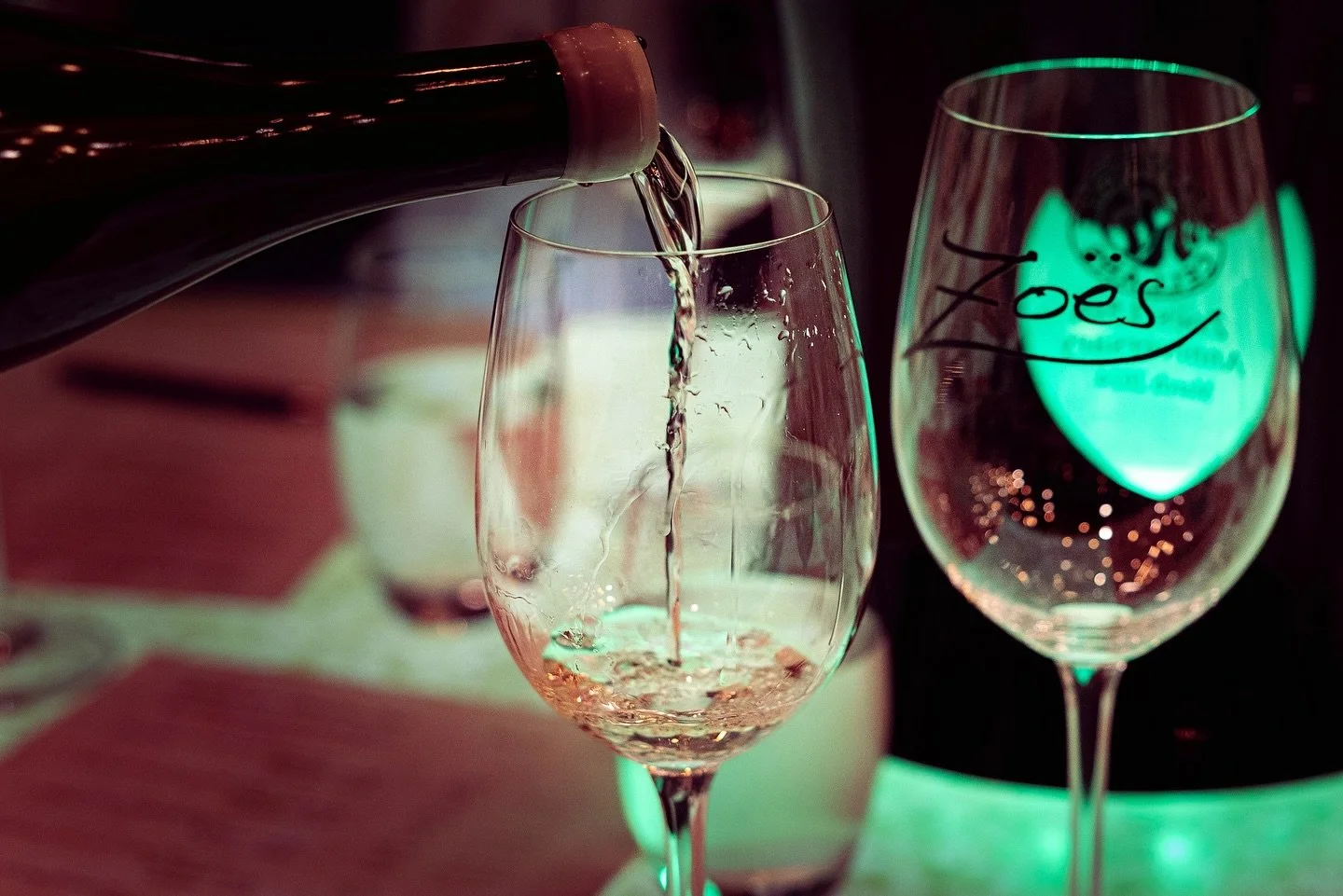 We attended the @remhoogtewineestate tasting at @zoesvb recently! It was great experience with the tasting being lead by Remhoogte&rsquo;s Chris Boustred, it was an interesting tour and we had a good variety of wines to try. Shout out to @marc.sauter