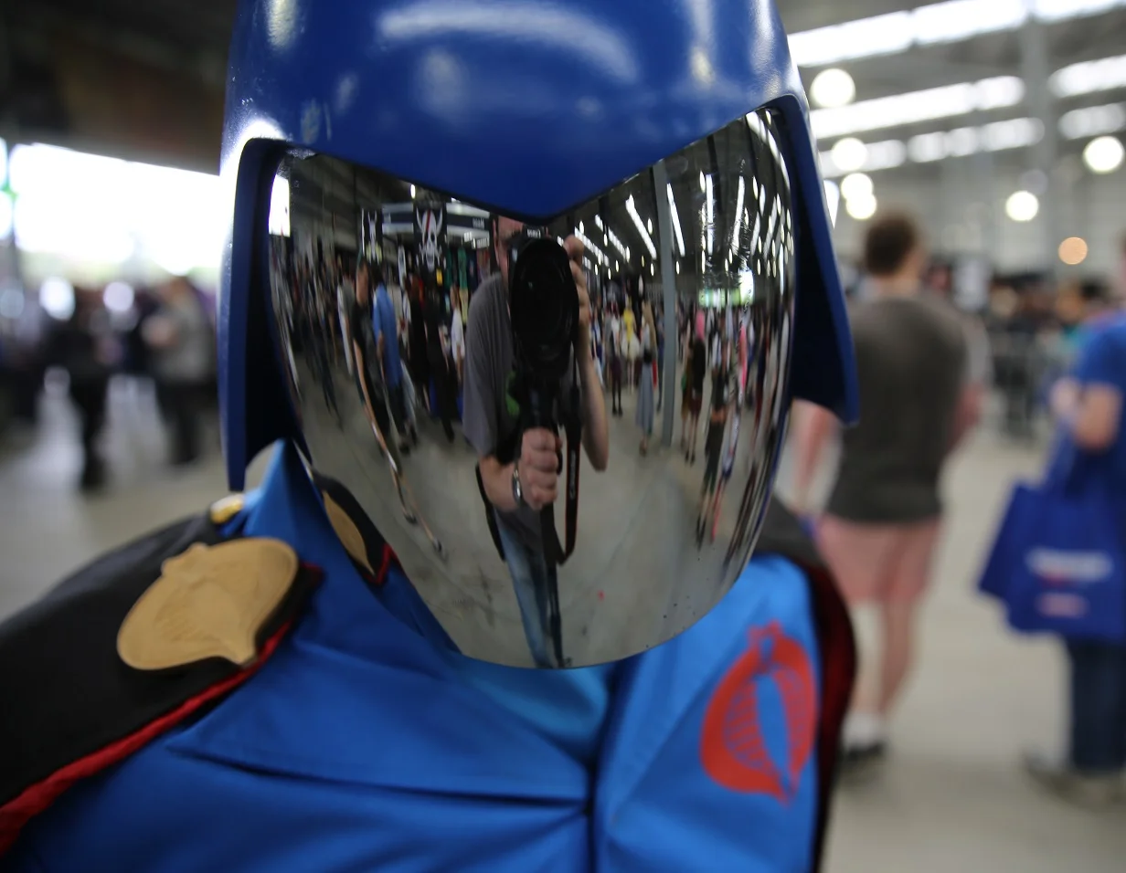 CosplayMirror.jpg