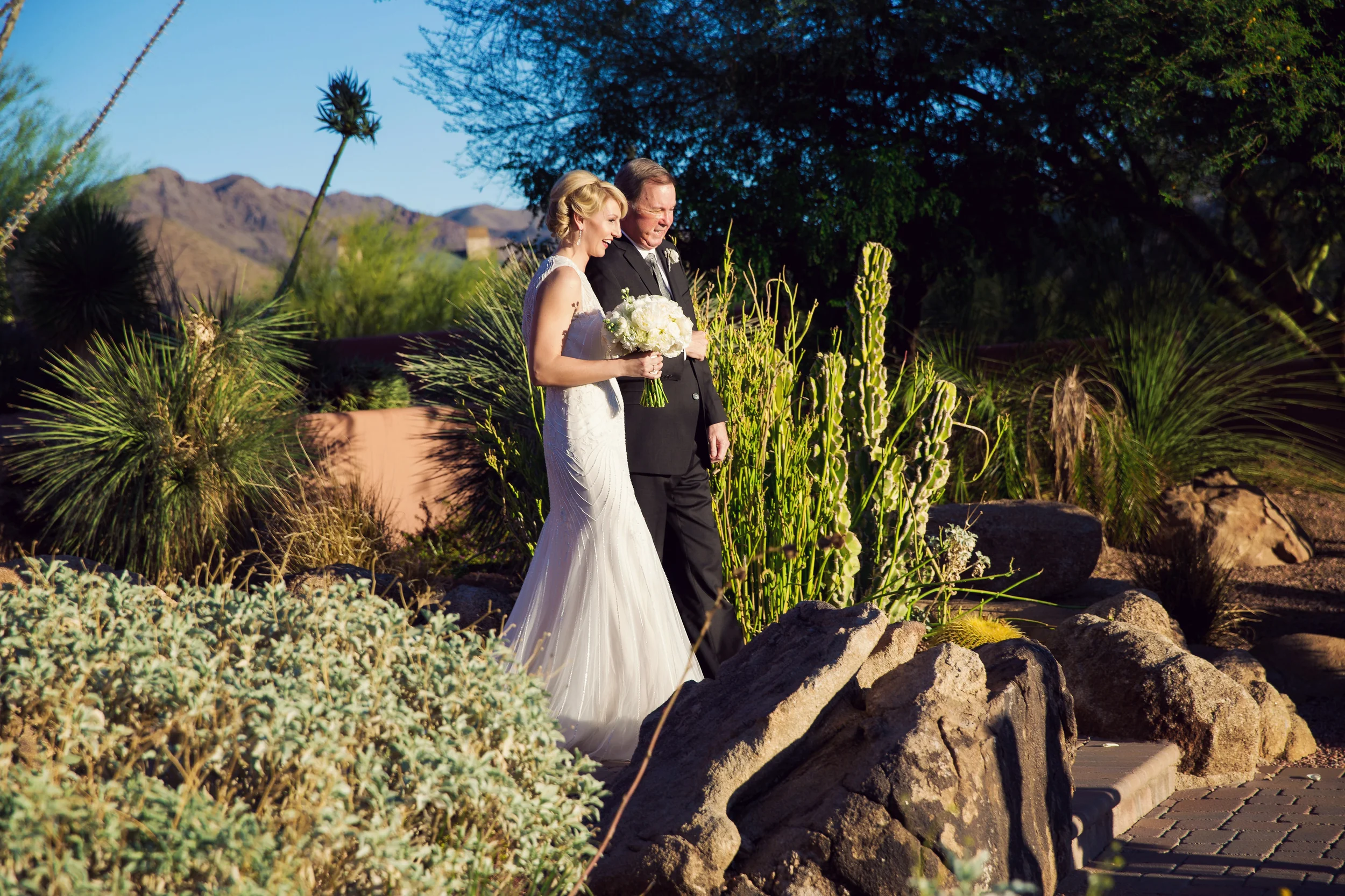 sip-and-twirl-scottsdale-wedding.jpg