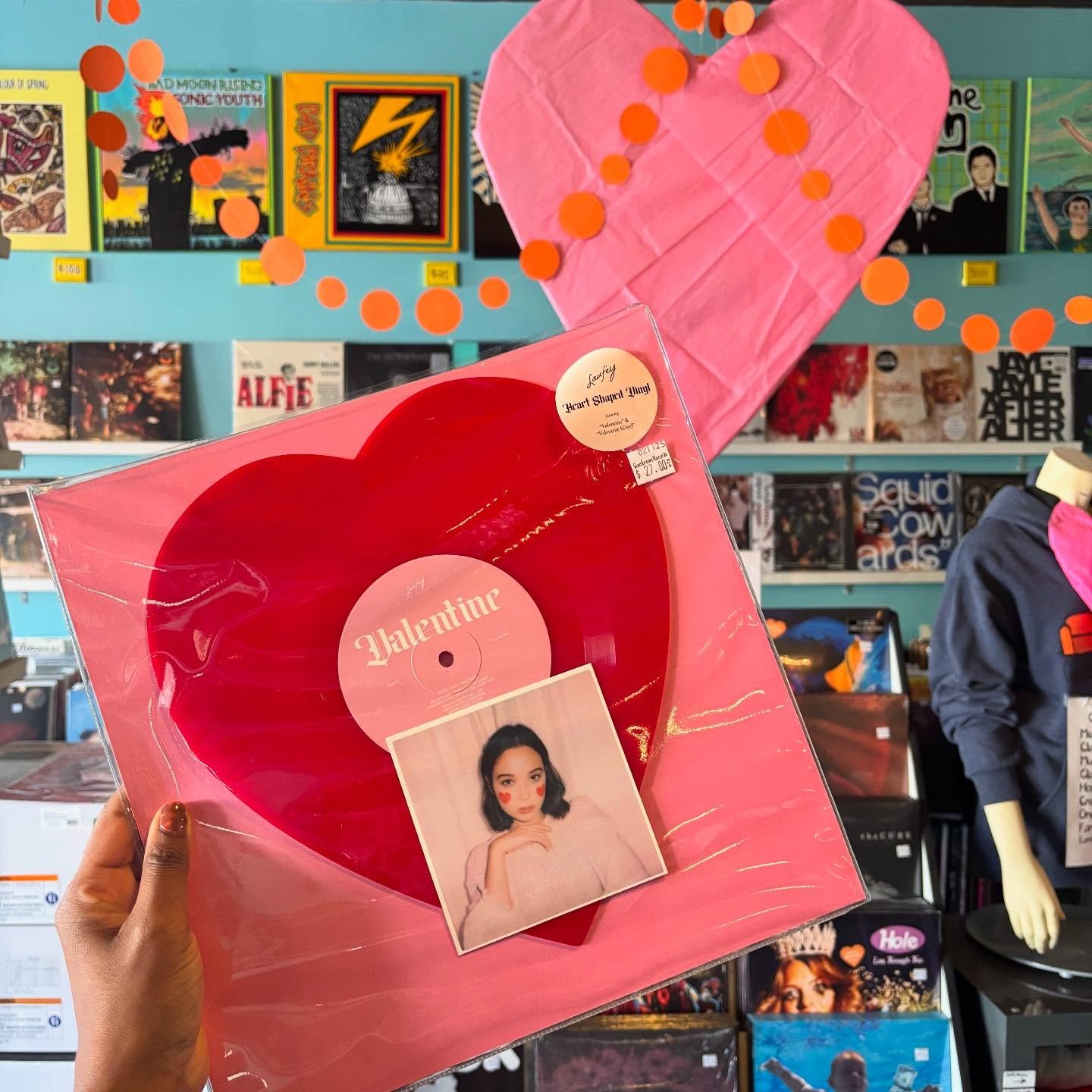 Happy day of love sweet music babes! Some special releases today from @laufey (no holds) @sabrinacarpenter (deluxe, but not signed), @fatherjohnmisty @thelumineers @lambrinigirlz @thewarandtreaty @icespice and more! Swing by with your buds and baes! 