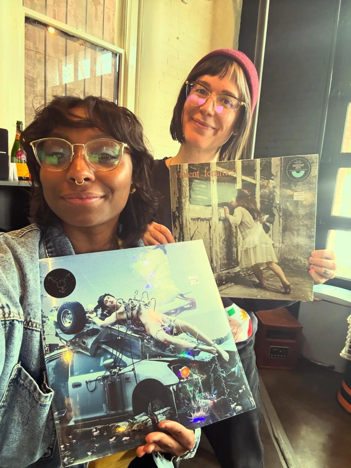 Happy Friday friends! Happy Guestroom faces abound for this winter wonderland release day! ❄️🧡😊🧡❄️ Grab a slice of @sabrinacarpenter &lsquo;s fruitcake on vinyl and check out new and reissued goodies from @arca1000000 @officialviolentfemmes @bluro