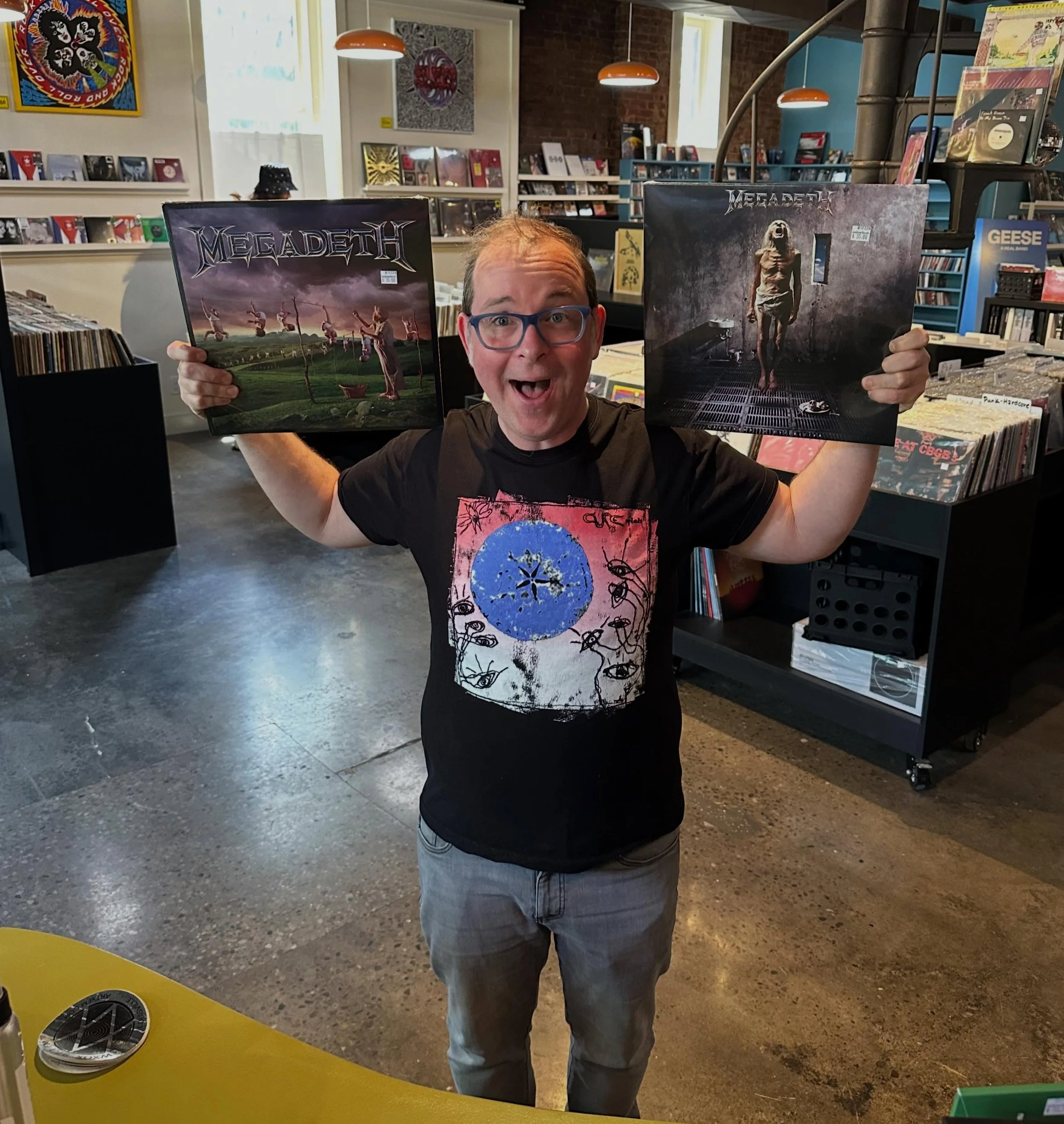 Happy New Release Friday, friends 🌞💐

New releases just landed from @arianagrande, @violetgrohl, @megadeth @kurtvilemusic, @boardsofcanada, @smashingpumpkins and more!

The month MAY be wrapping up but these albums are making sure the vibes stick a