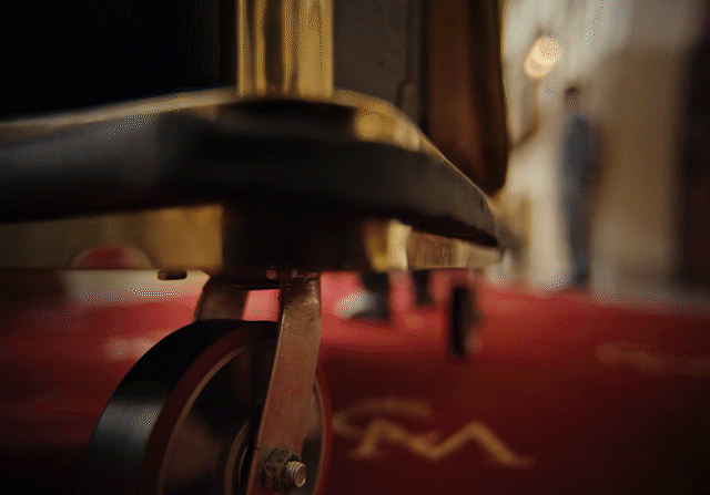 OPTICALIA / Un simple gesto