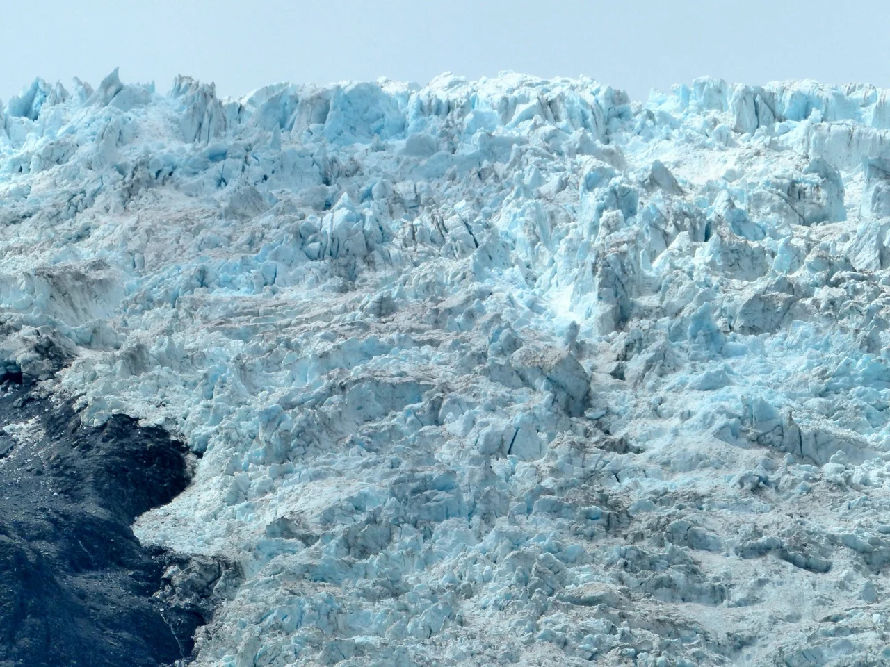 Close-up of the ice slightly enhanced to show the blue more brightly...
