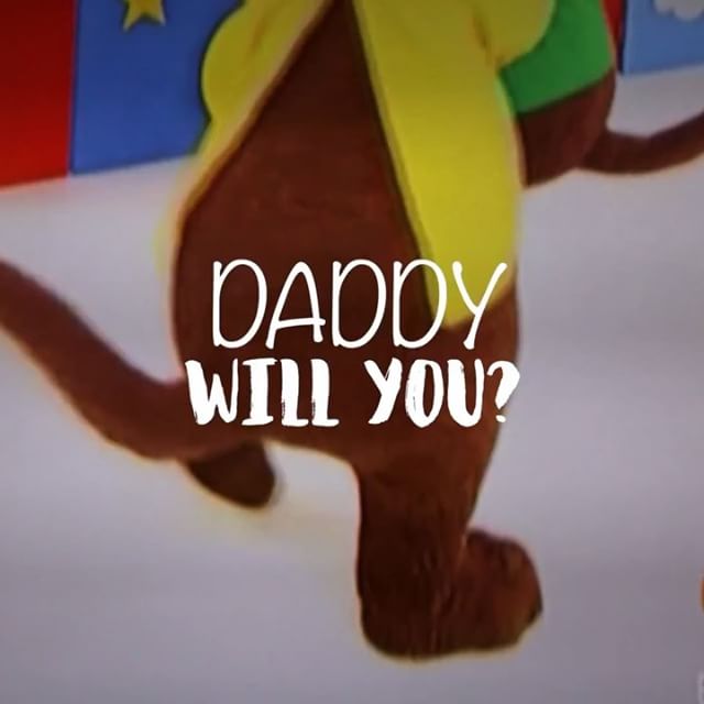 Being a creative + a new father is not easy AT ALL. But I’ve learned the art of “timehacking” through this process and because of that, the grind continues with the purpose being even stronger 💪🏽 (slide right and click link in bio for full video!) _____
#Fatherhood
#DaddyWillYou
#Inspire
#MiniSeries