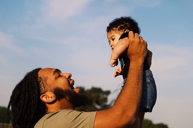 Baby girl is 6 months today and officially half way from the big uno! It’s such an honor to be your pop Kenzie. Crazy how fast life can change with a new addition to it ❤️🙏 _______
#Inspire
#Fathehood