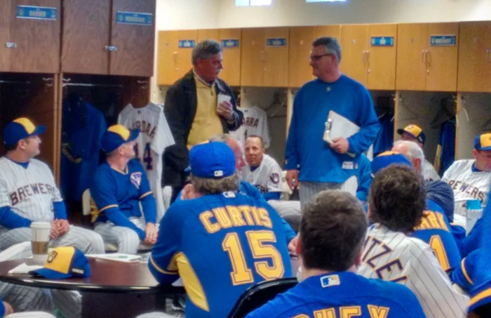 Doug-Melvin-Bill-Schroeder-Brewers-Clubhouse.jpg