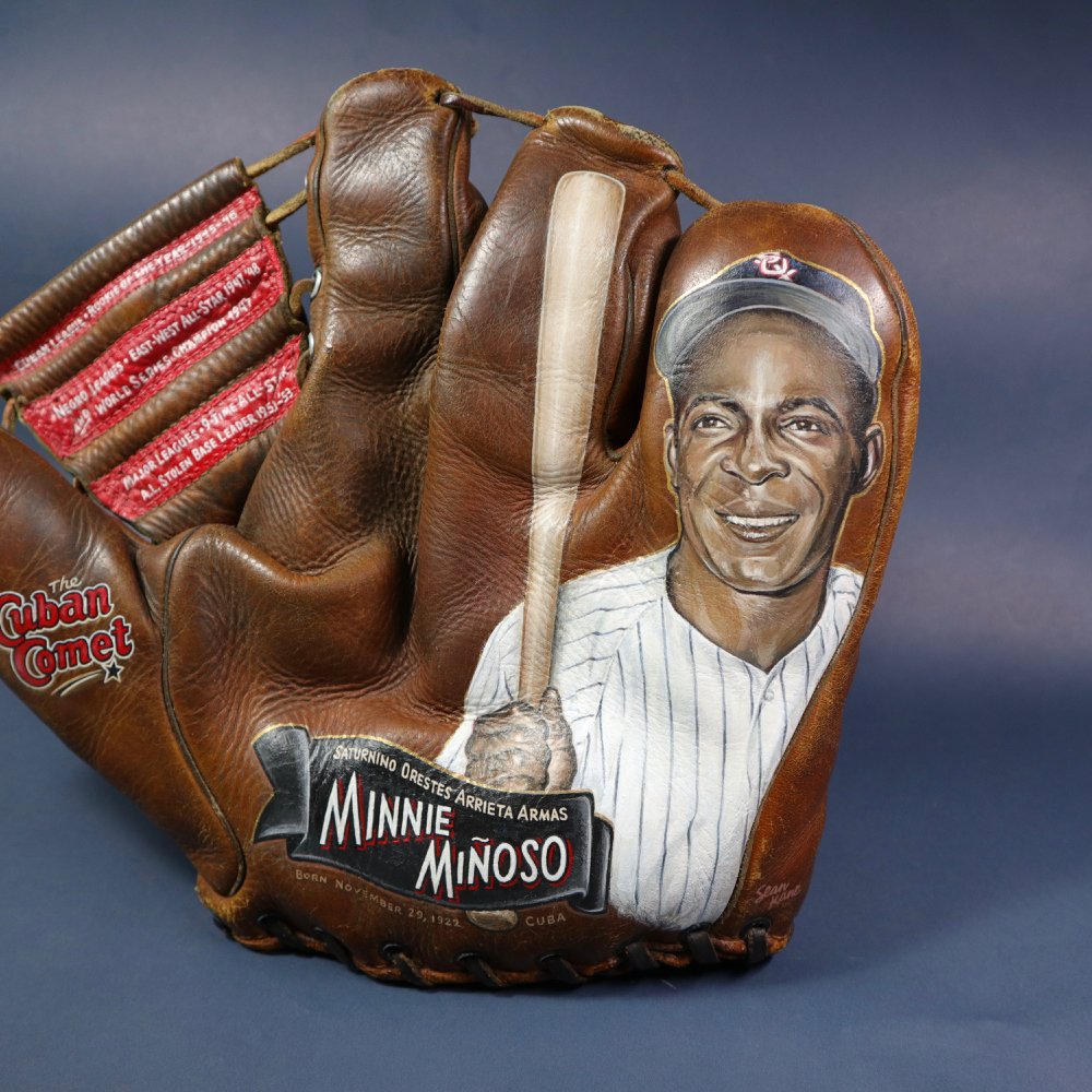 SeanKane-Minoso-Sox-Baseball-Glove-Art - 3.jpg