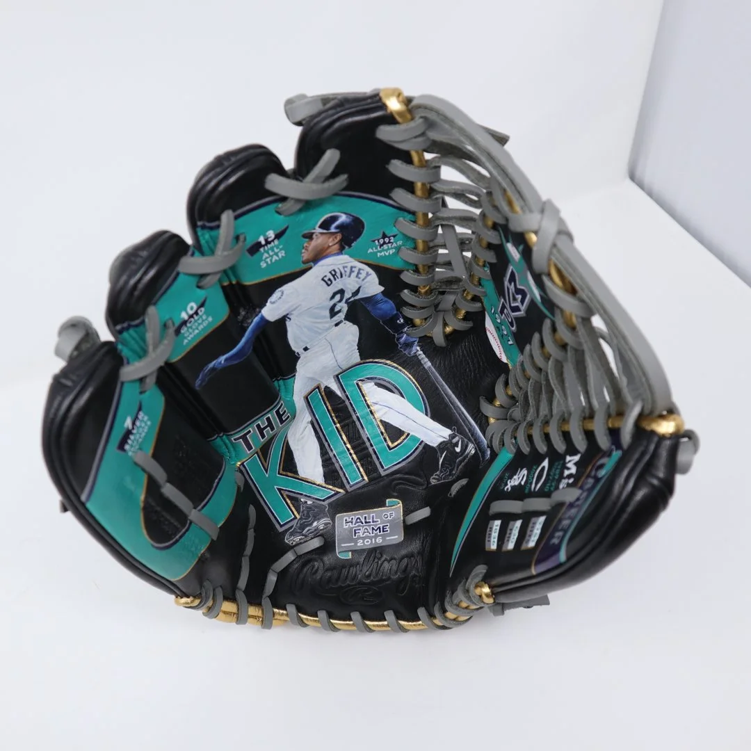 Ken Griffey Jr Glove(04)