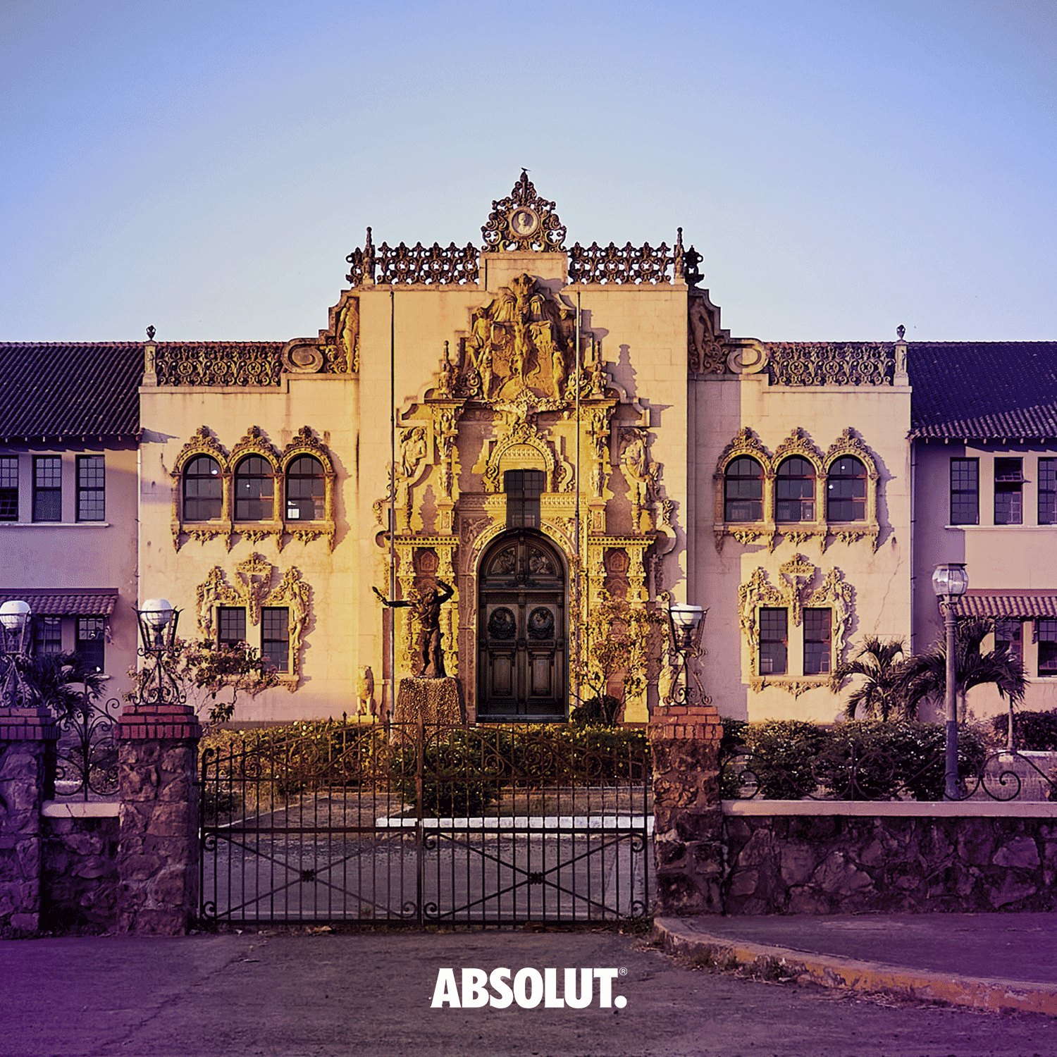 absolut_monuments_day_panama.png