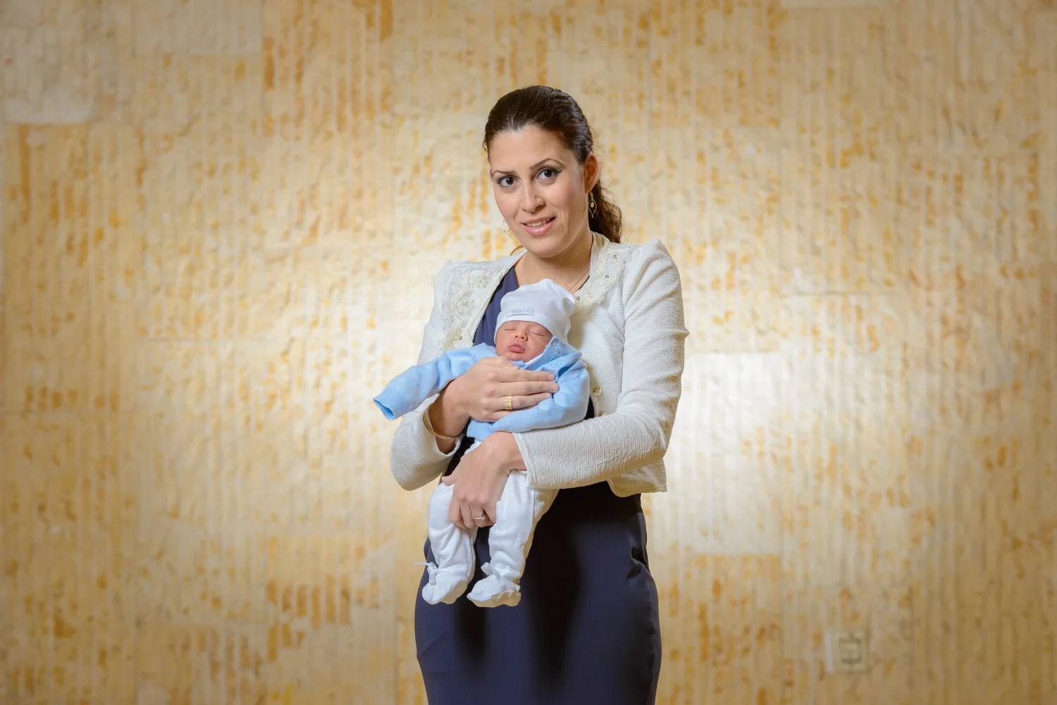 האמא המאושרת