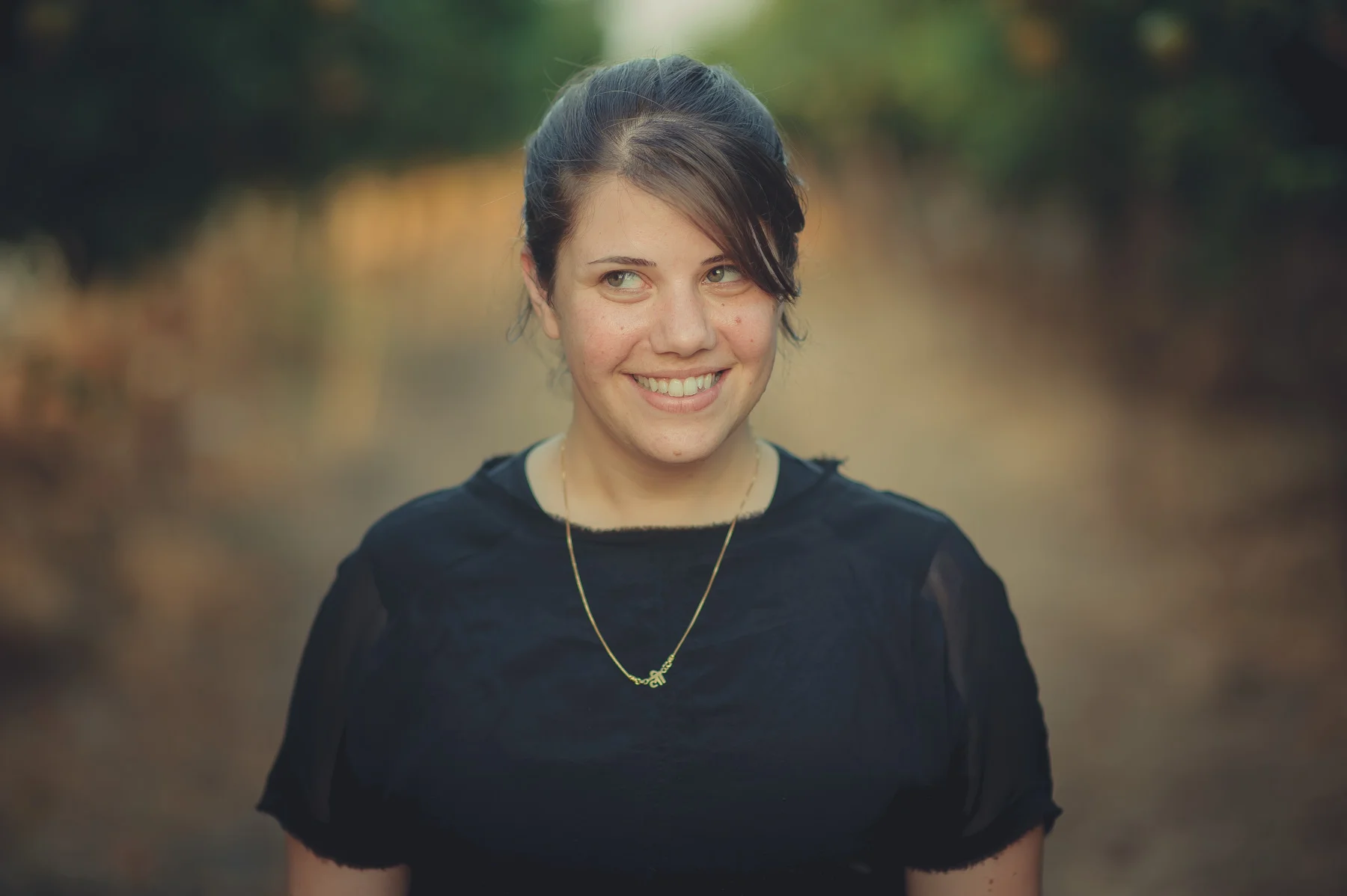 לי המהממת - צילום זוגי רומנטי לקראת החתונה