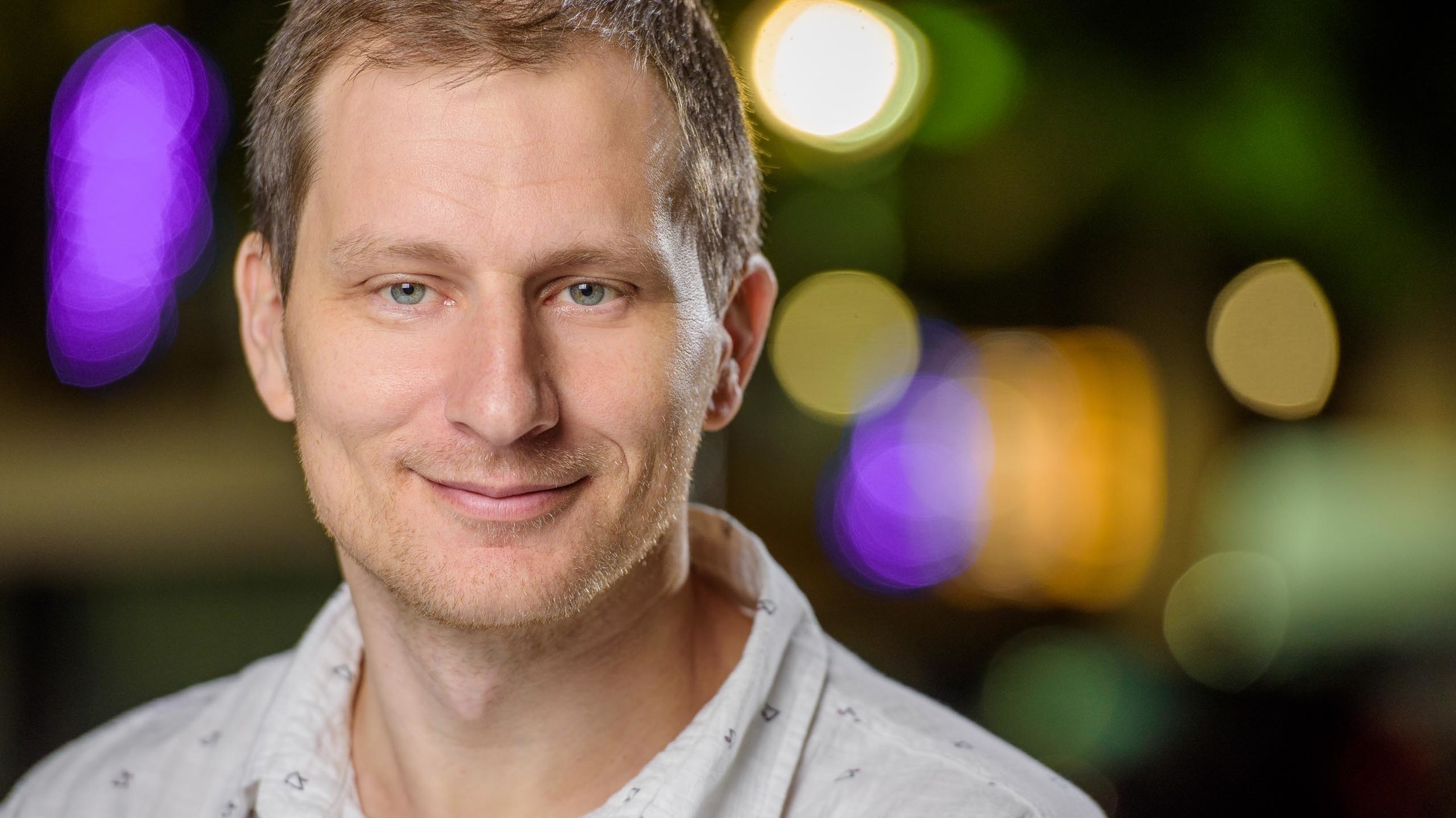 headshot - יניב בן יהודה.jpg