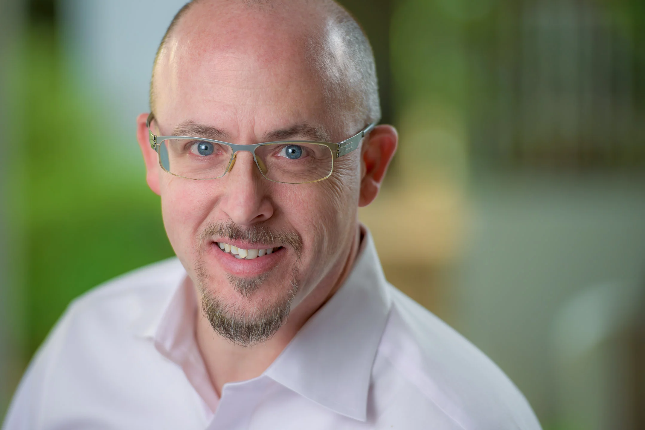 אסף זיק - צילום הדשוט - Headshot - יניב בן יהודה.jpg