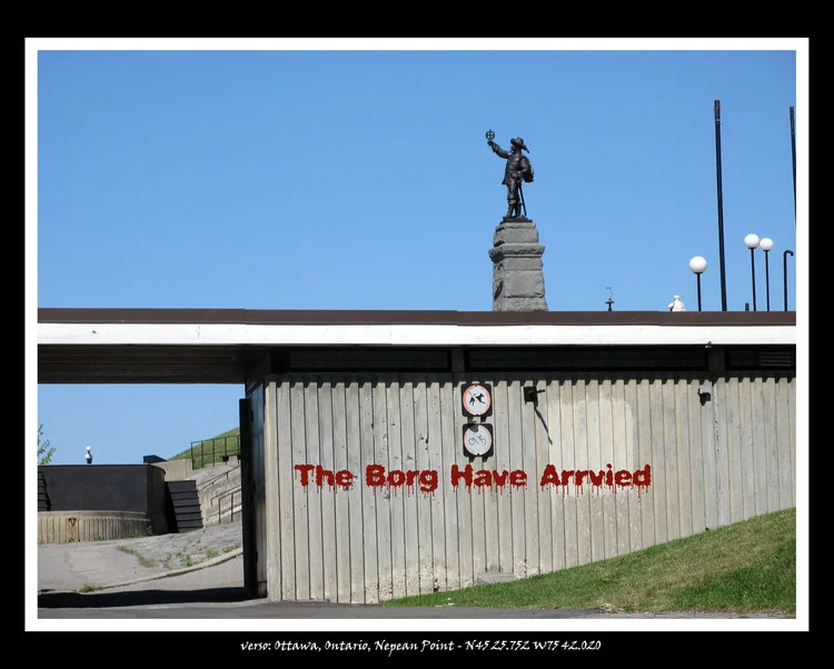 Graffito, Monument Nepean Point, The Borg have Arrived, drive-by view from parking lot