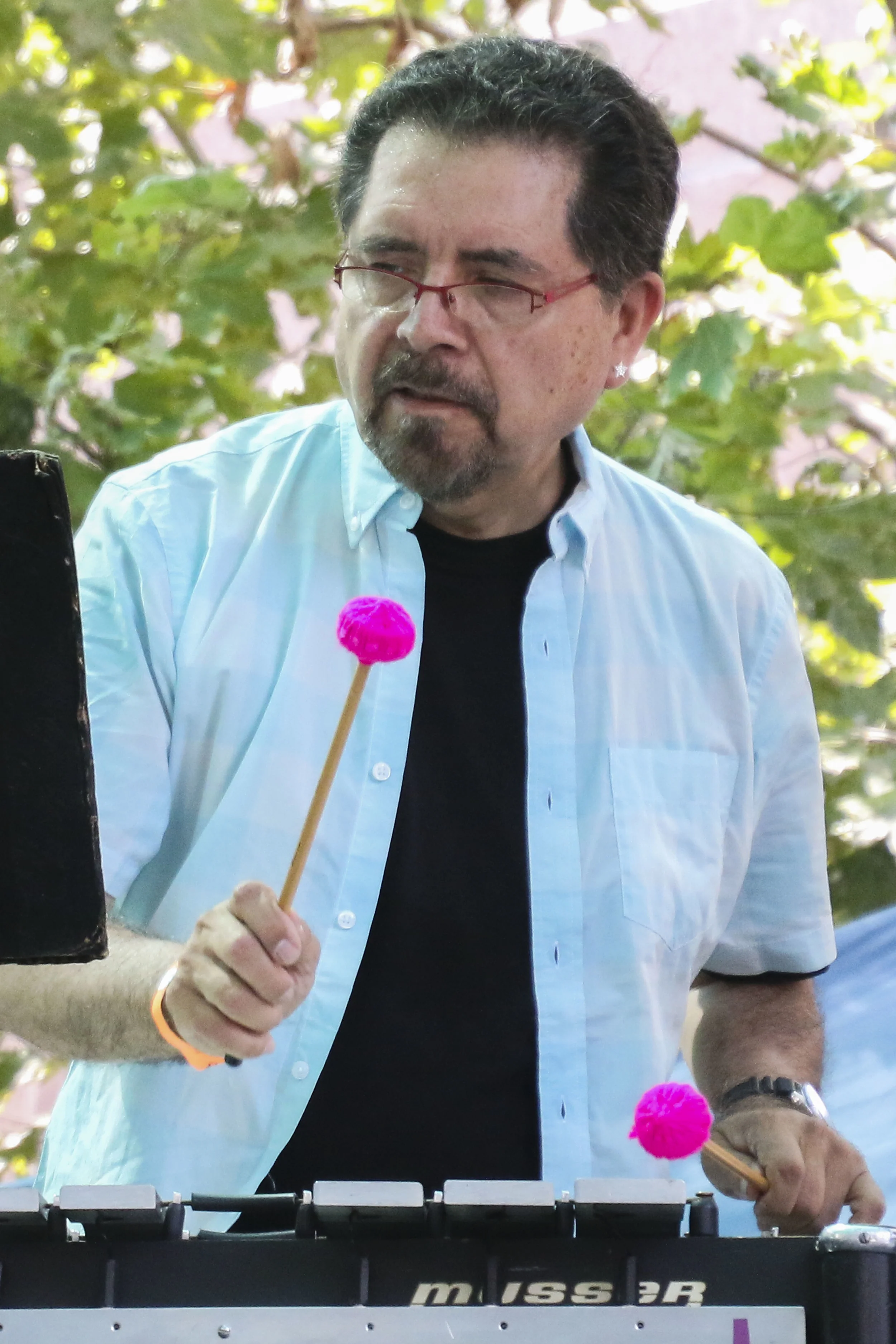 Charlie Barreda at the vibraphone