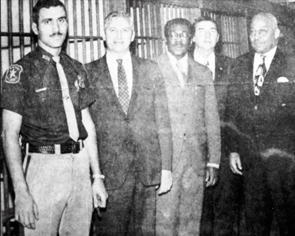 July 1970. Escorting politicians at the county jail