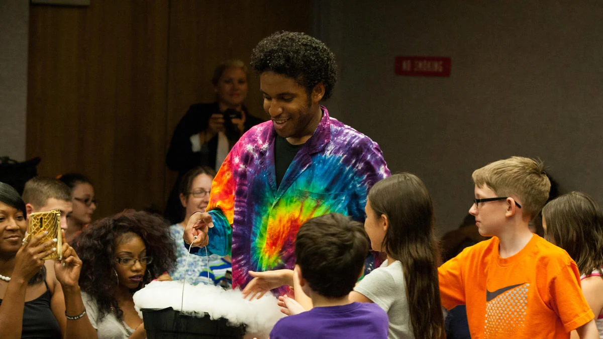 dp-sciencetellers-program-at-grissom-library-2-019.jpg