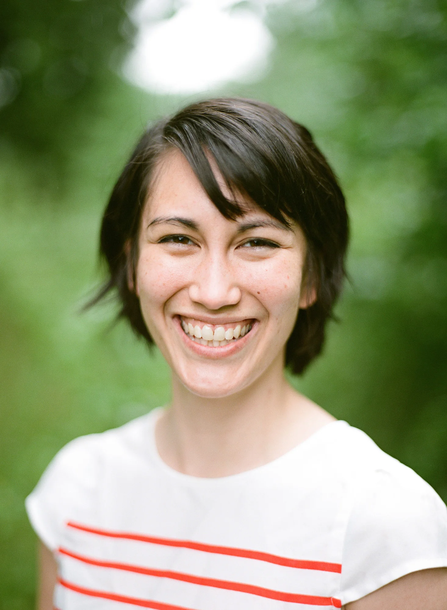 anni eng portrait-2.jpg
