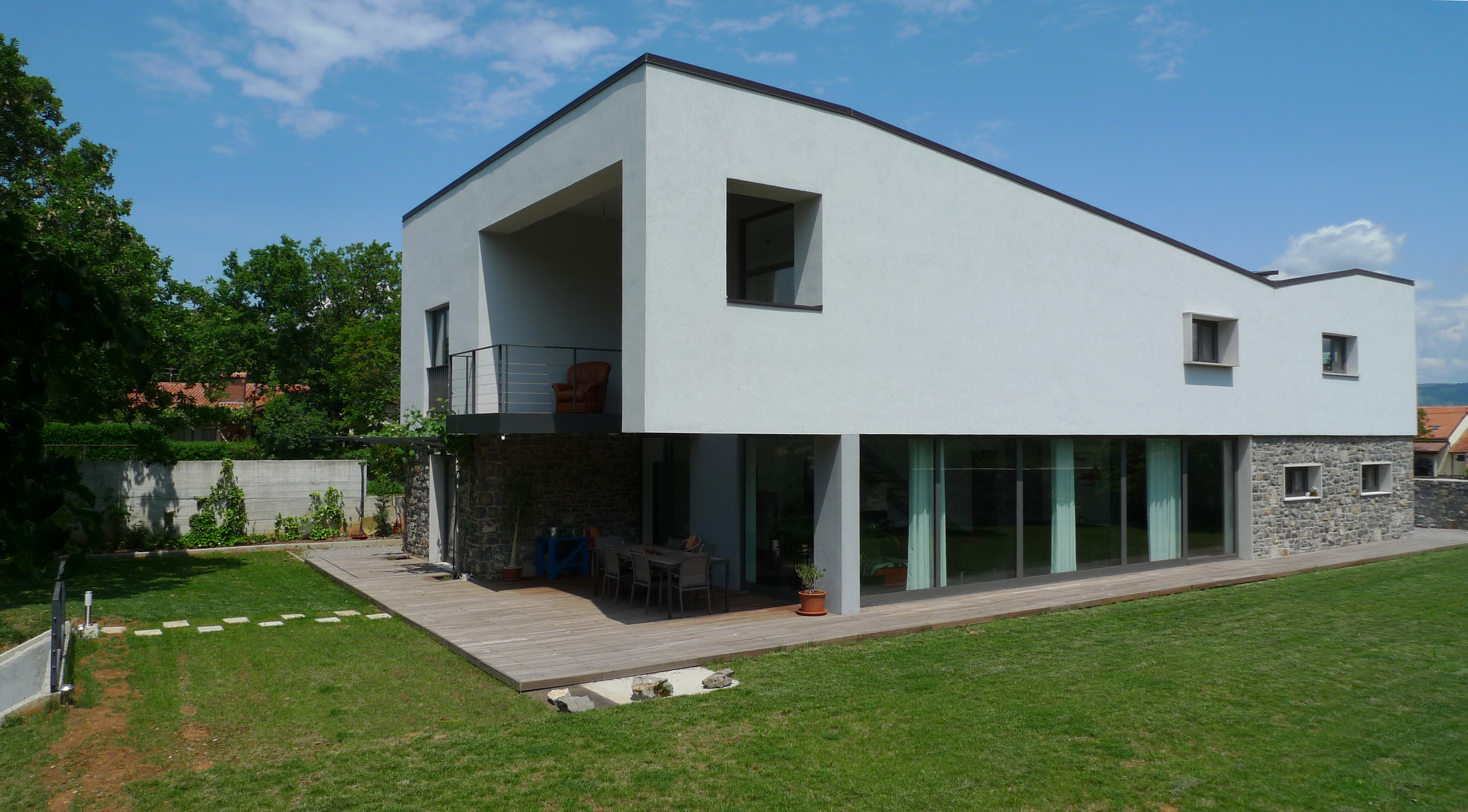 MMA-L1270370.jpg