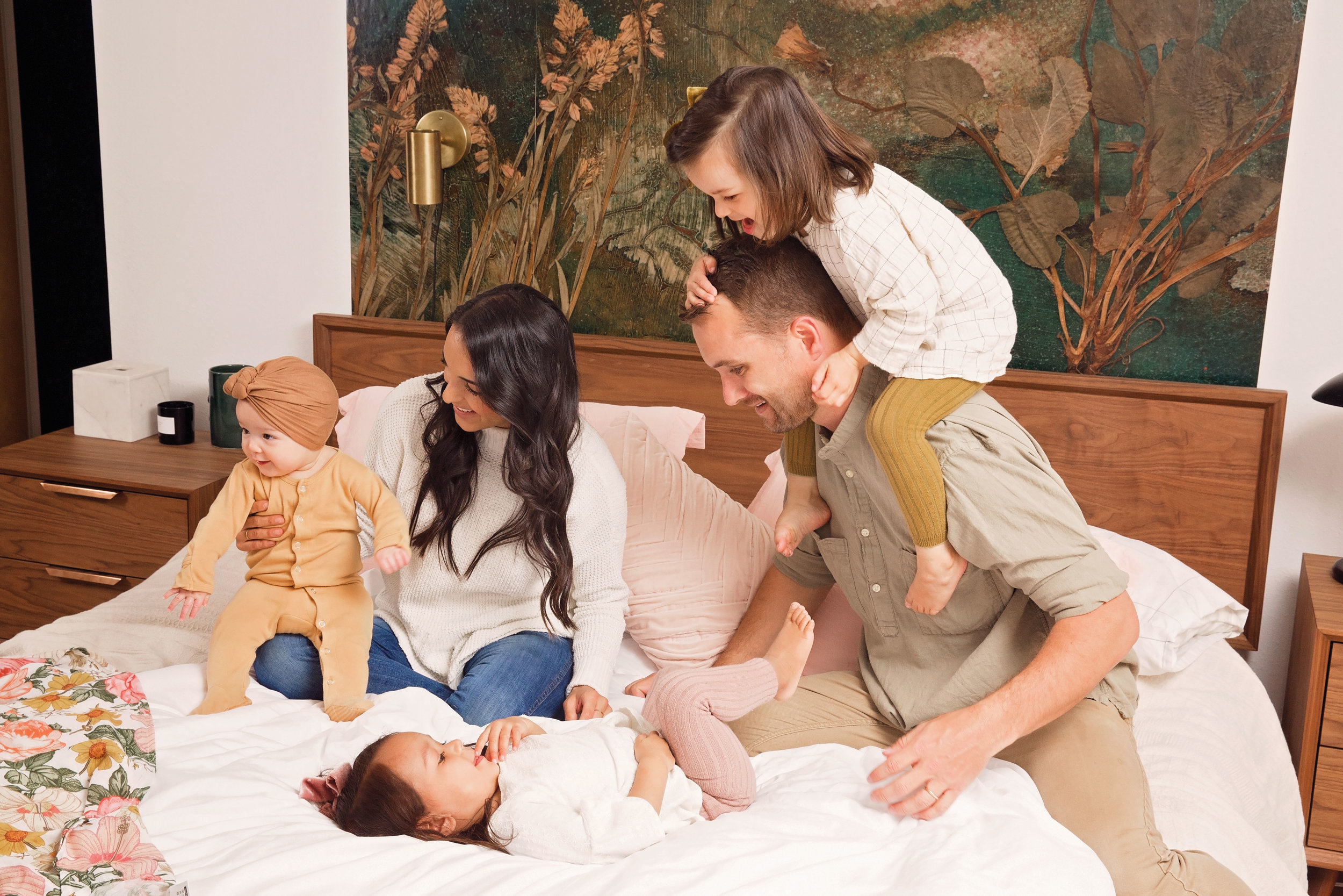 R1-Join-Family-3-ENV-FW18.jpg