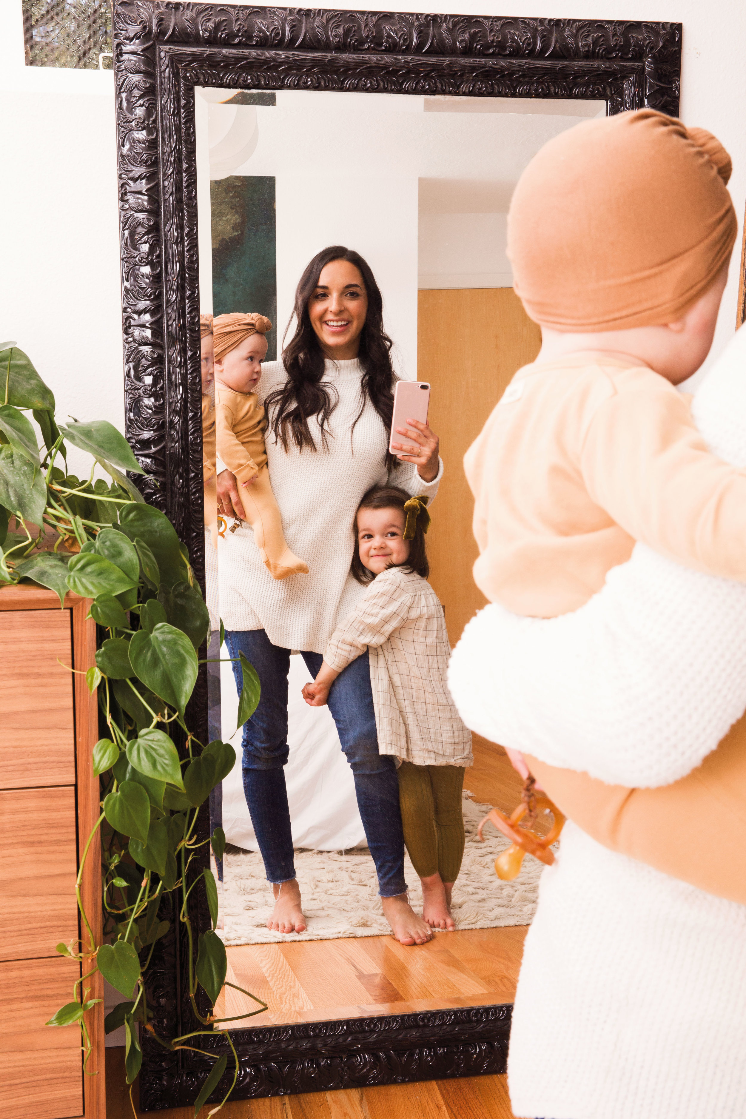 R1-Join-Family-4-ENV-FW18.jpg