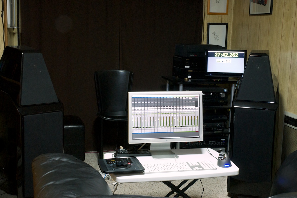 When it's time to get serious about the sound, hand it over to the Sashas.