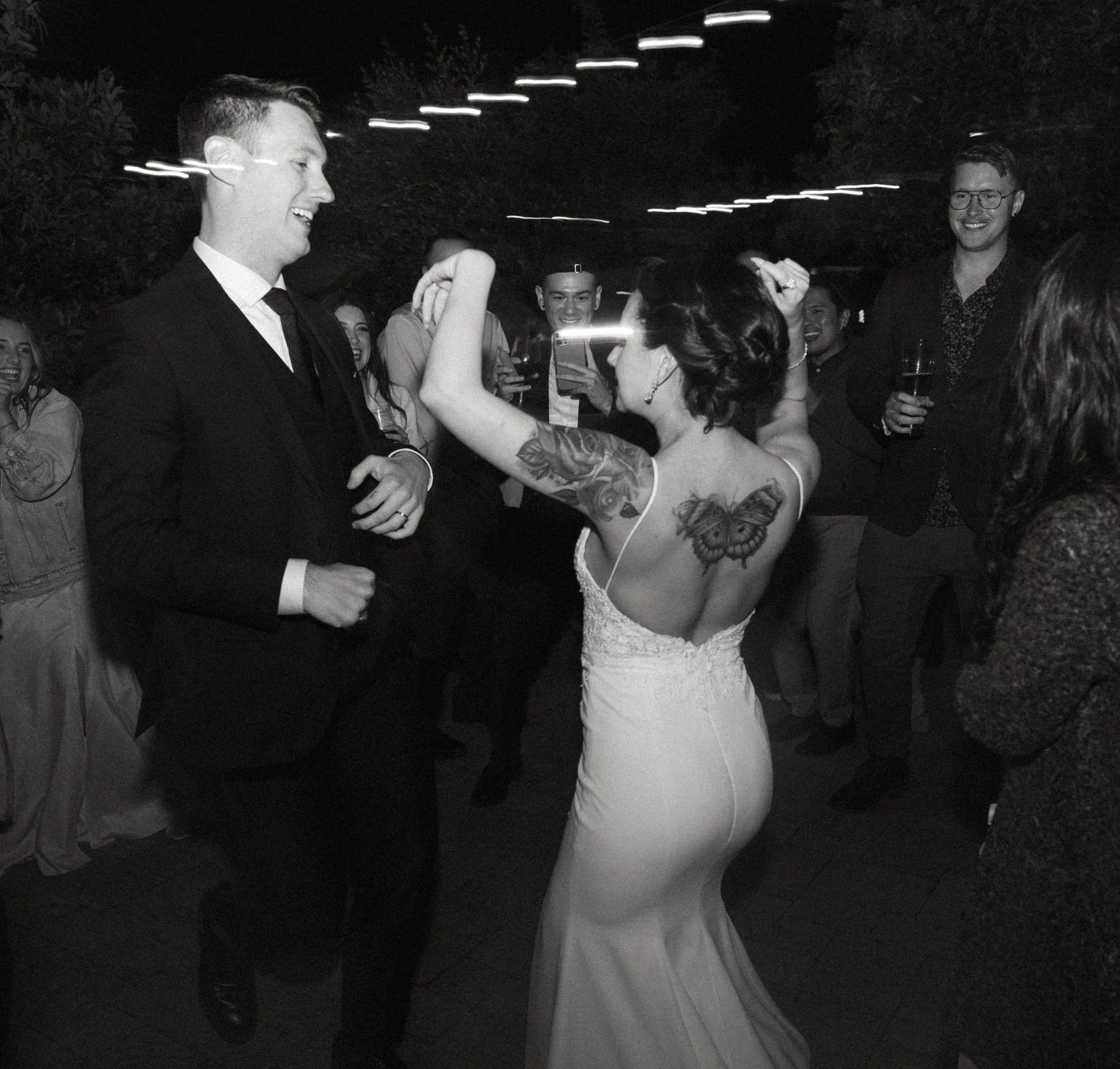 DANCING-159.jpg