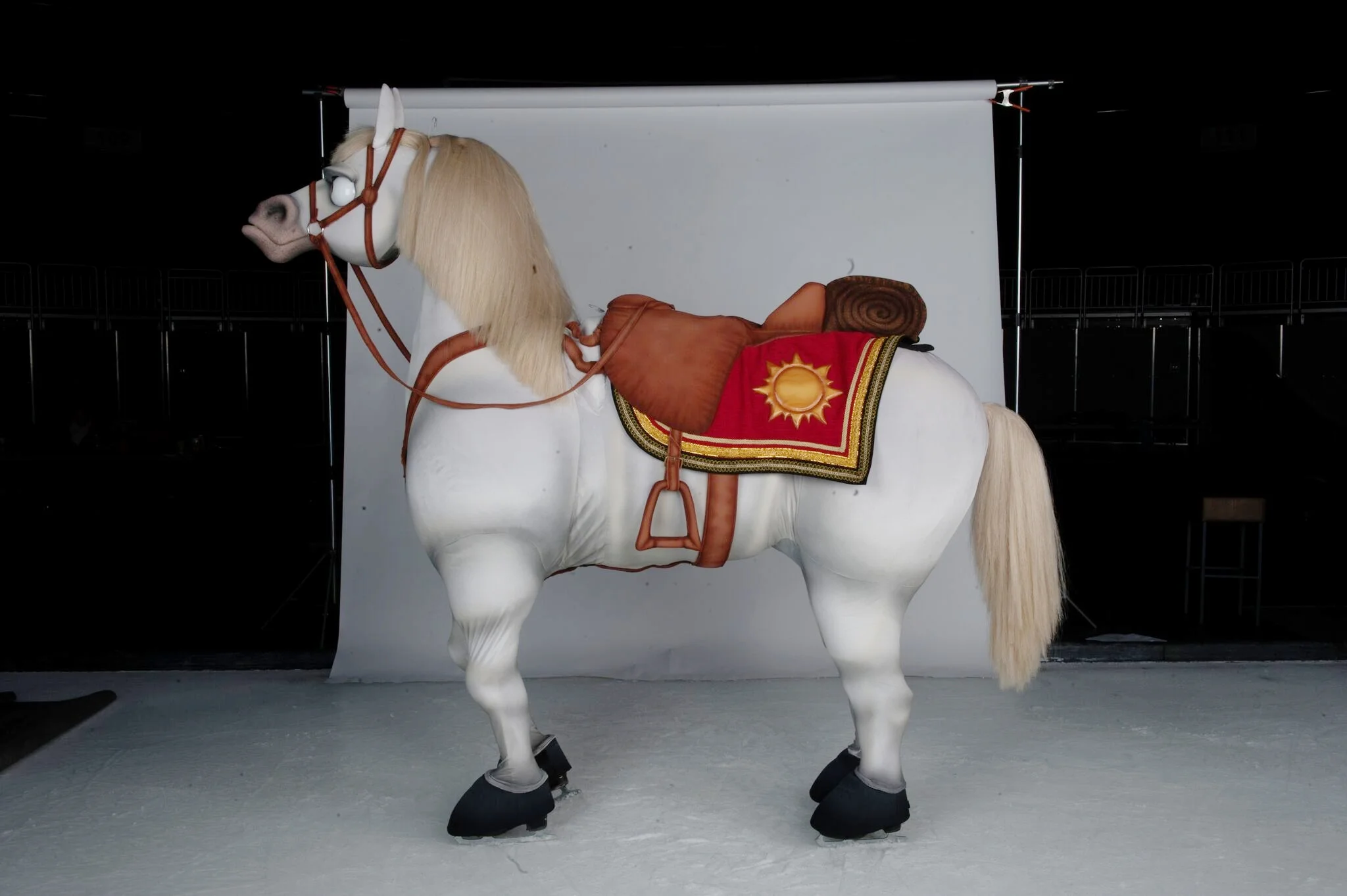  Disney on Ice “Maximus” | Design by Ivan Ingerman | Fabrication by Daniel Selon at Le Chef Costumier | 2-person puppet 7’3” tall 