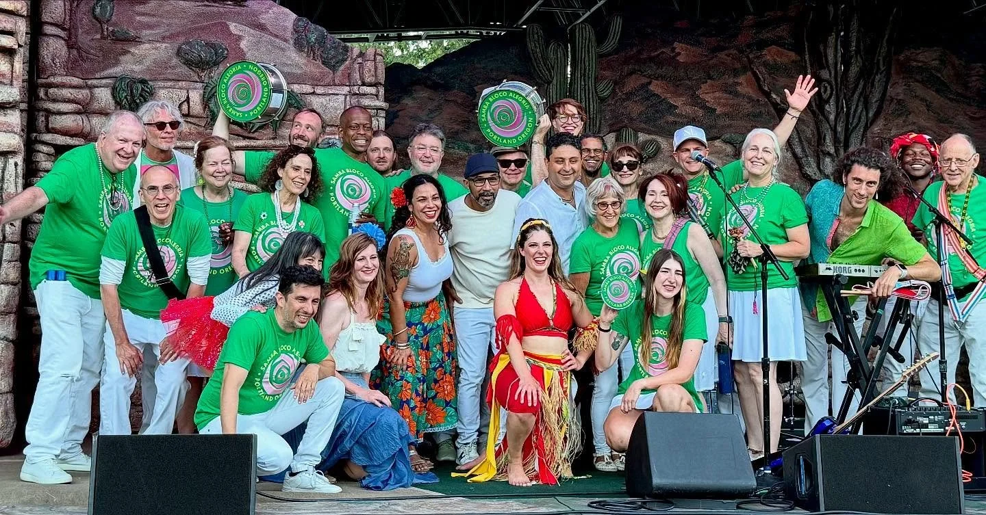 Bloco Alegria on stage