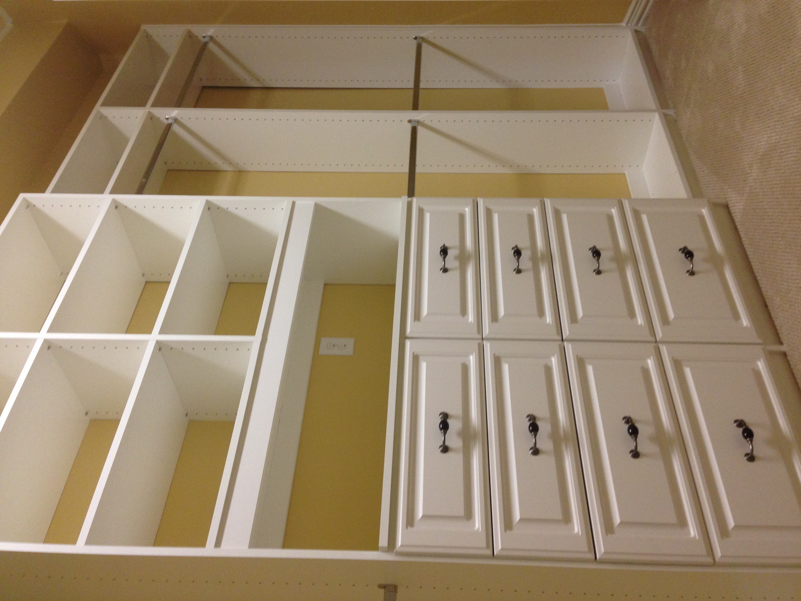 So much storage for purses, hats, and accessories!