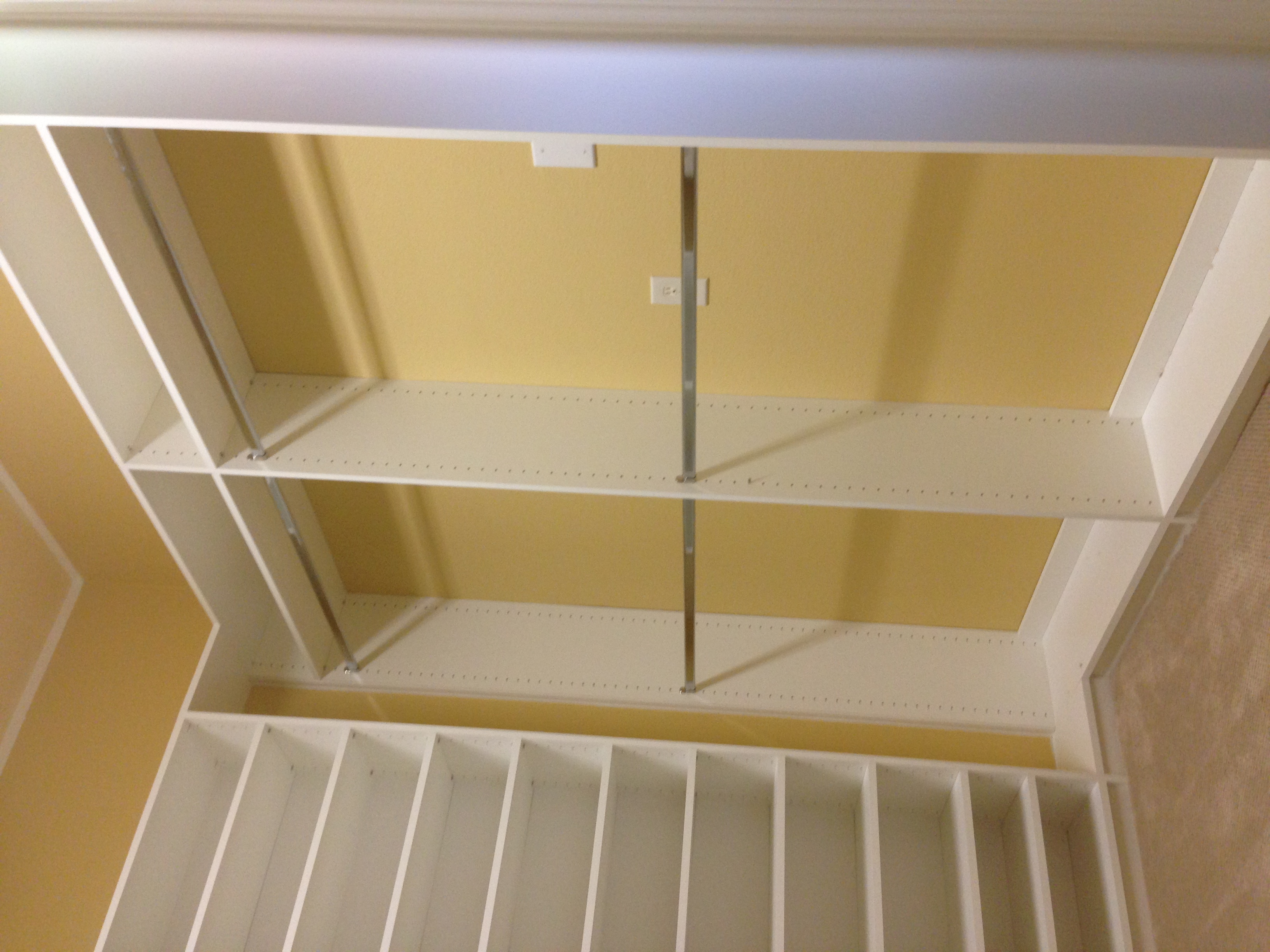 TONS of hang space!