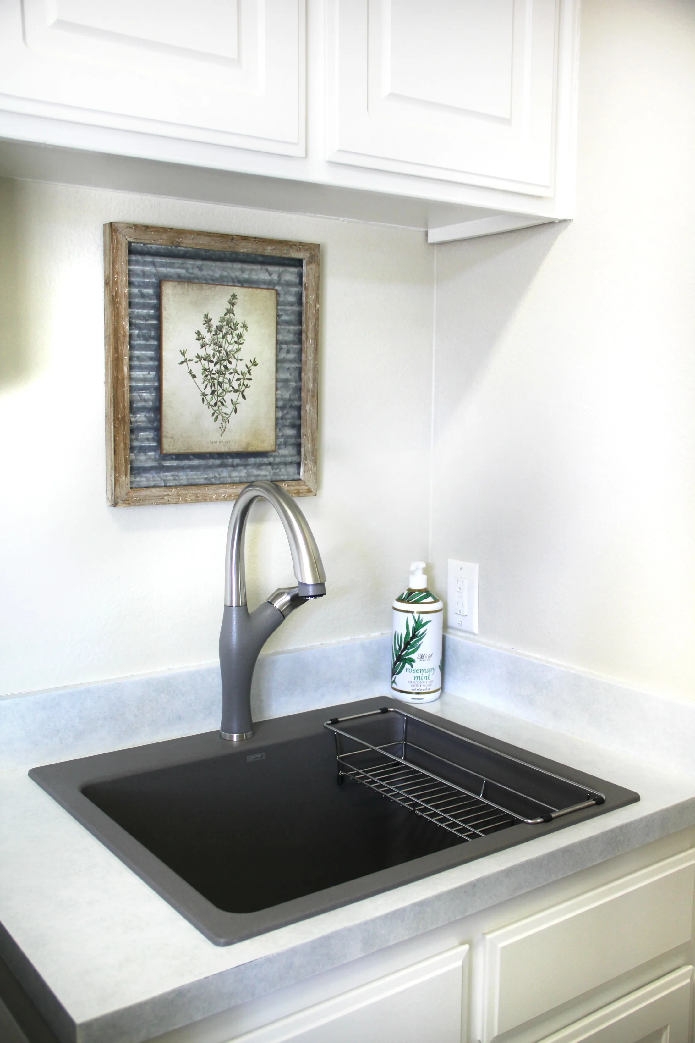 BLANCO LIVEN SINK IN METALLIC GRAY
