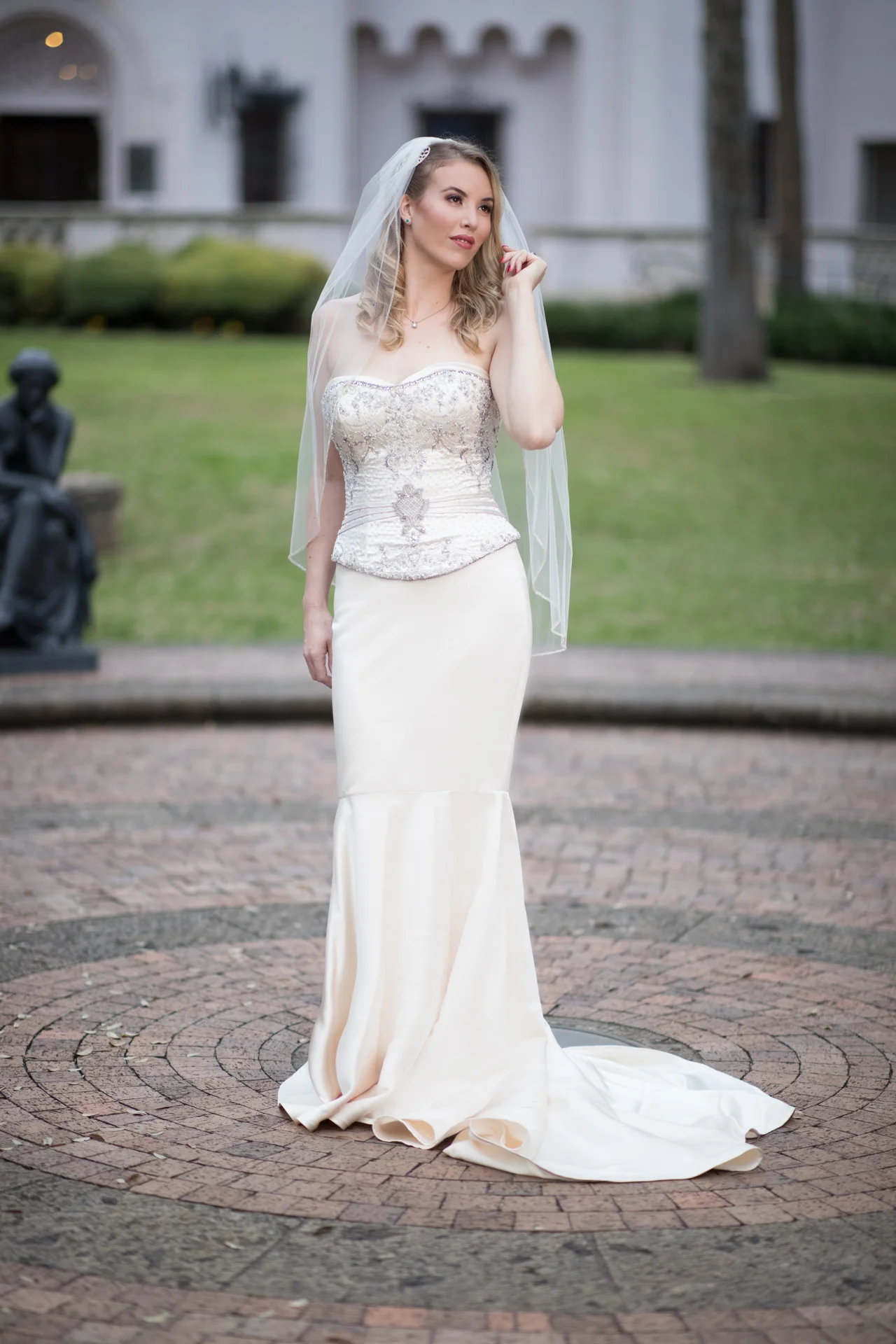 mcnay_bridal_portrait-001-.jpg