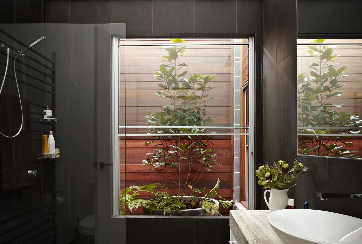 Adam-Dettrick-Architect---Fitzroy1 06.jpg